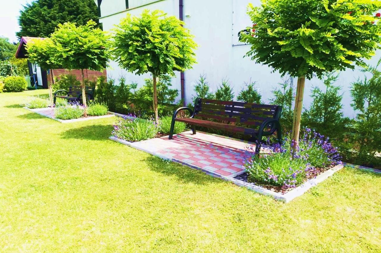 Michalek W Rowach Bed & Breakfast Rowy  Ngoại thất bức ảnh
